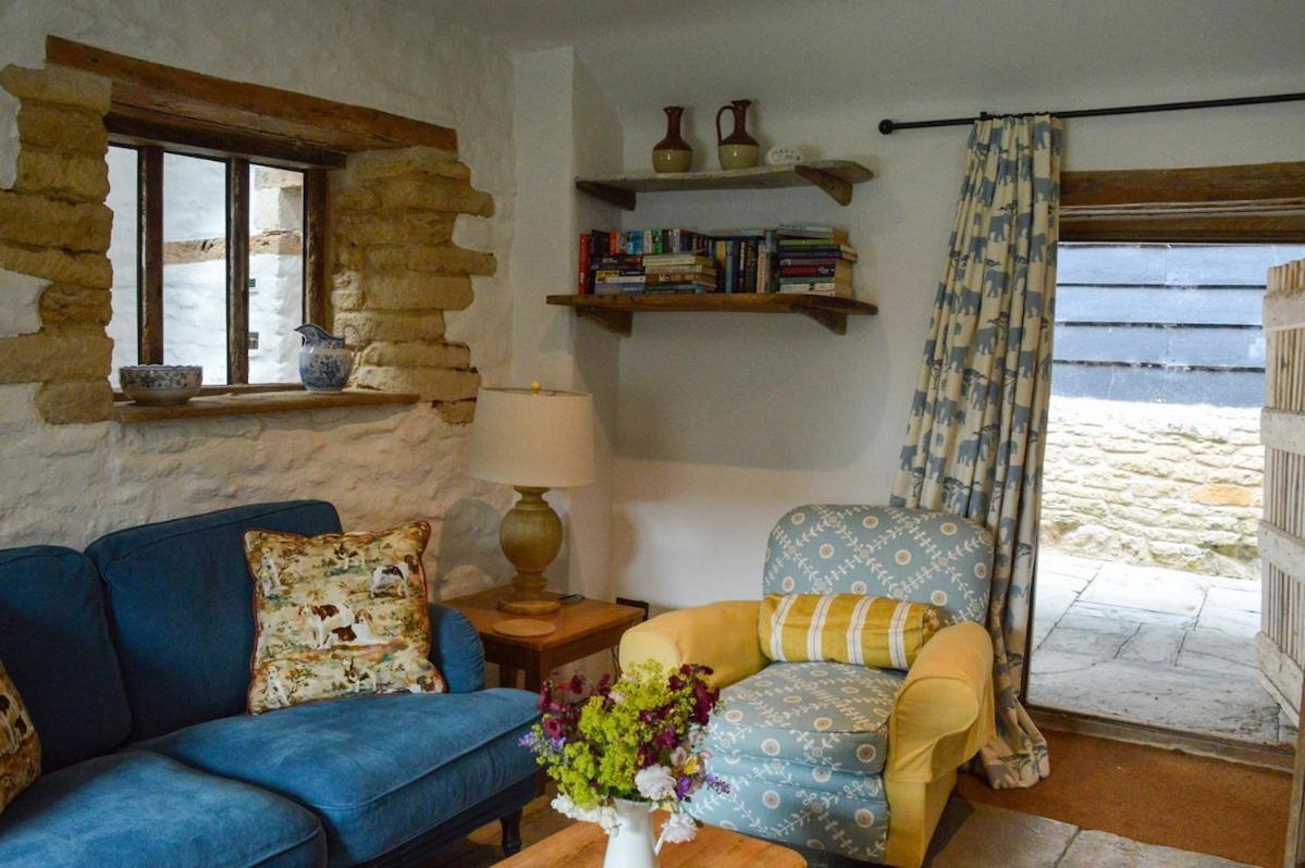 Beautiful Cotswold Farmhouse With Hot Tub Manchester Esterno foto