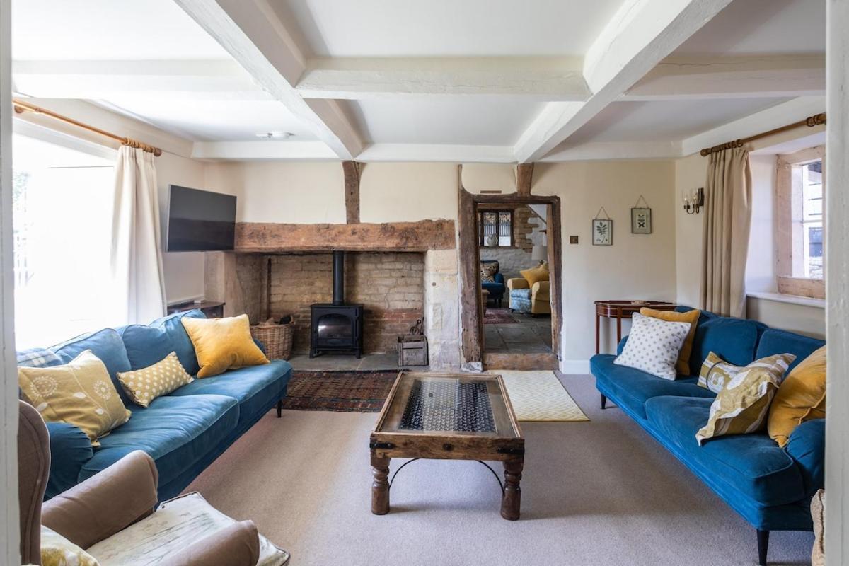 Beautiful Cotswold Farmhouse With Hot Tub Manchester Esterno foto