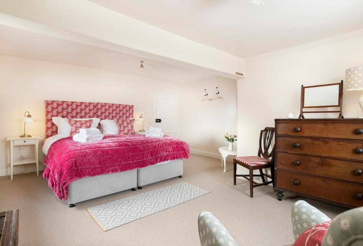 Beautiful Cotswold Farmhouse With Hot Tub Manchester Esterno foto